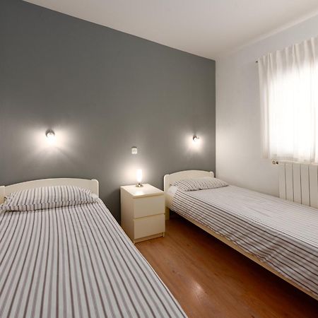 Apartments Dorijan With Pool 马图利 外观 照片